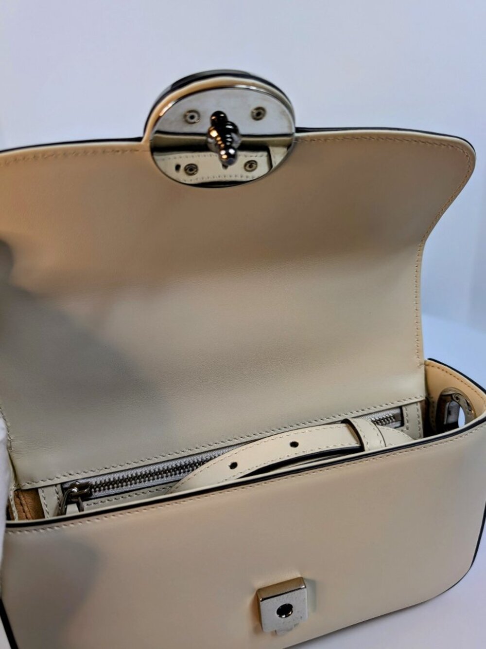 Gucci Ivory Off-White Calfskin Blondie Small Leather Top-Handle Shoulder Bag - Picture 8 of 11